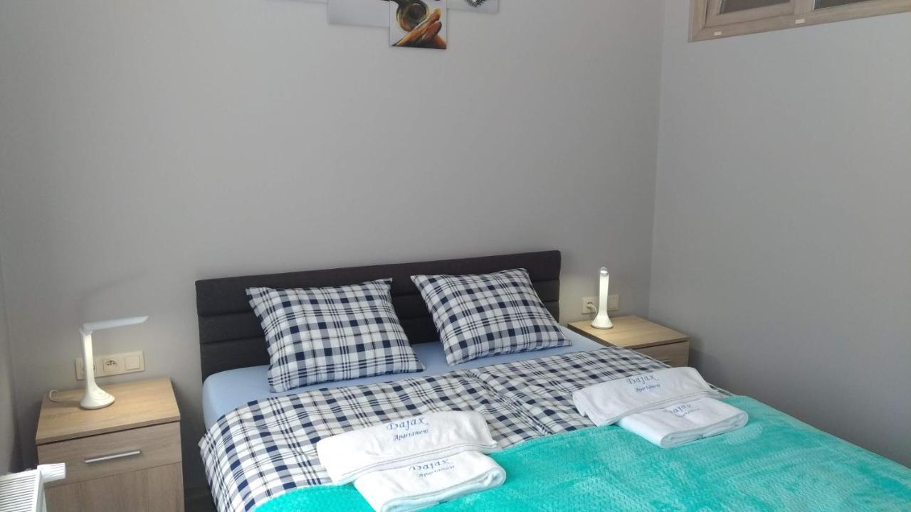Dajax Apartment